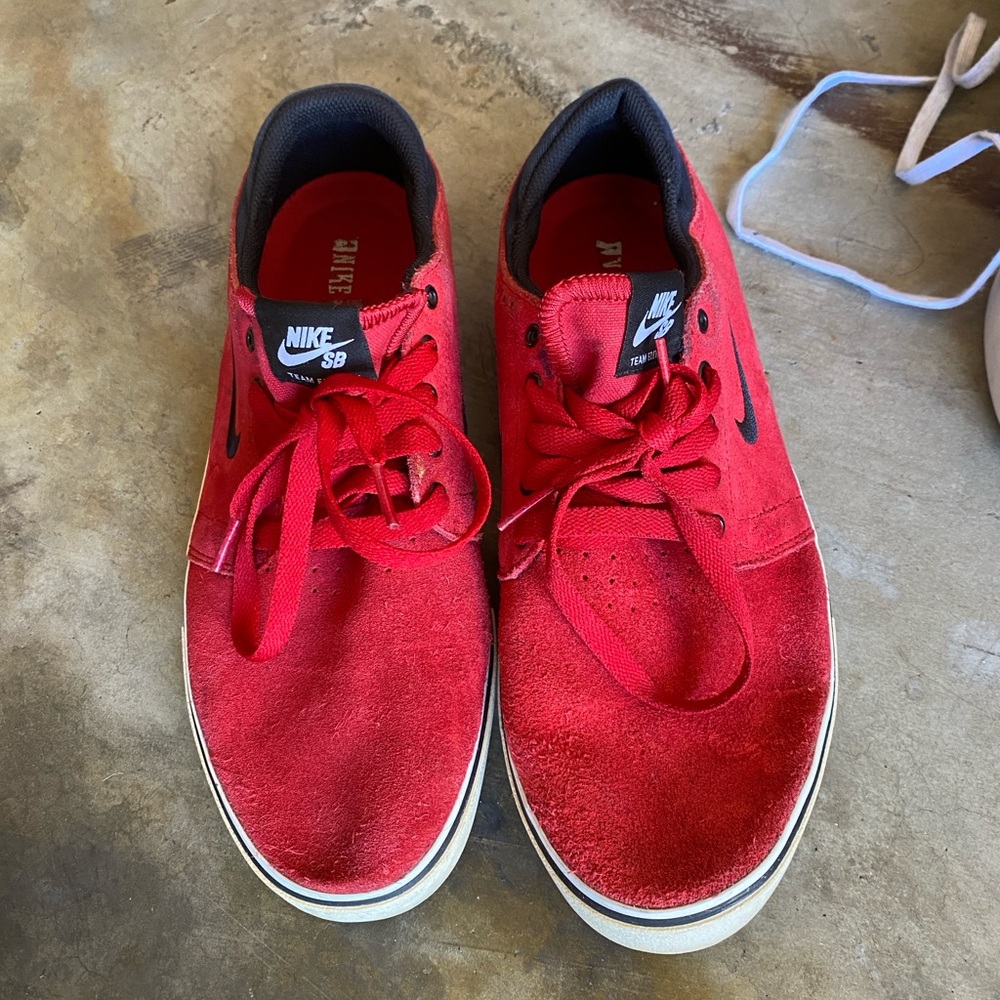 Nike SB Red Men's Shoes